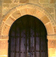 Portada de la iglesia